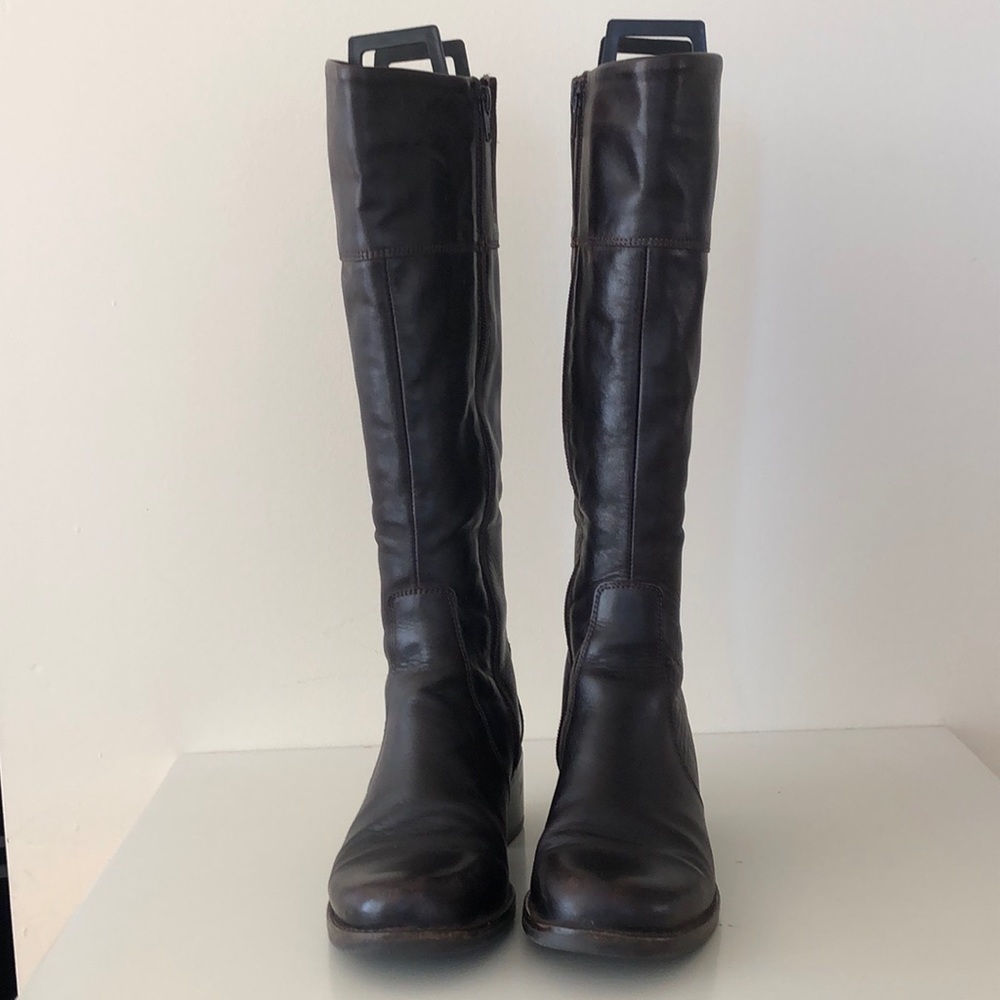 La Canadienne Waterproof Chocolate Brown Boots